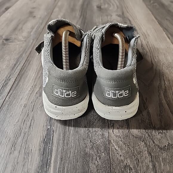 Hey Dude Light Grey Stretch Shoes Size 10 - Picture 3 of 8